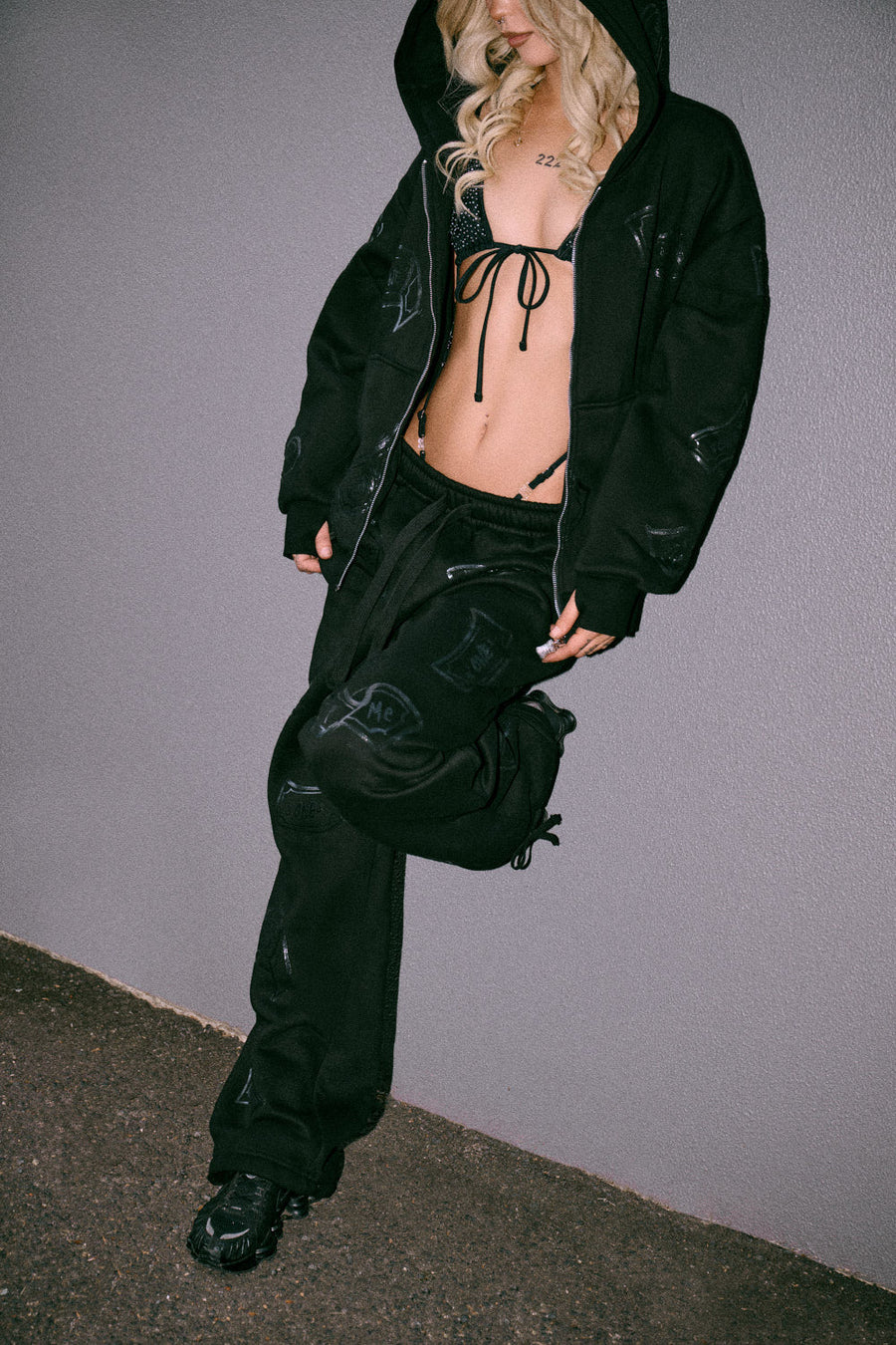 WIDE LEG Sweatpants - G'ONE$  - Black/Black