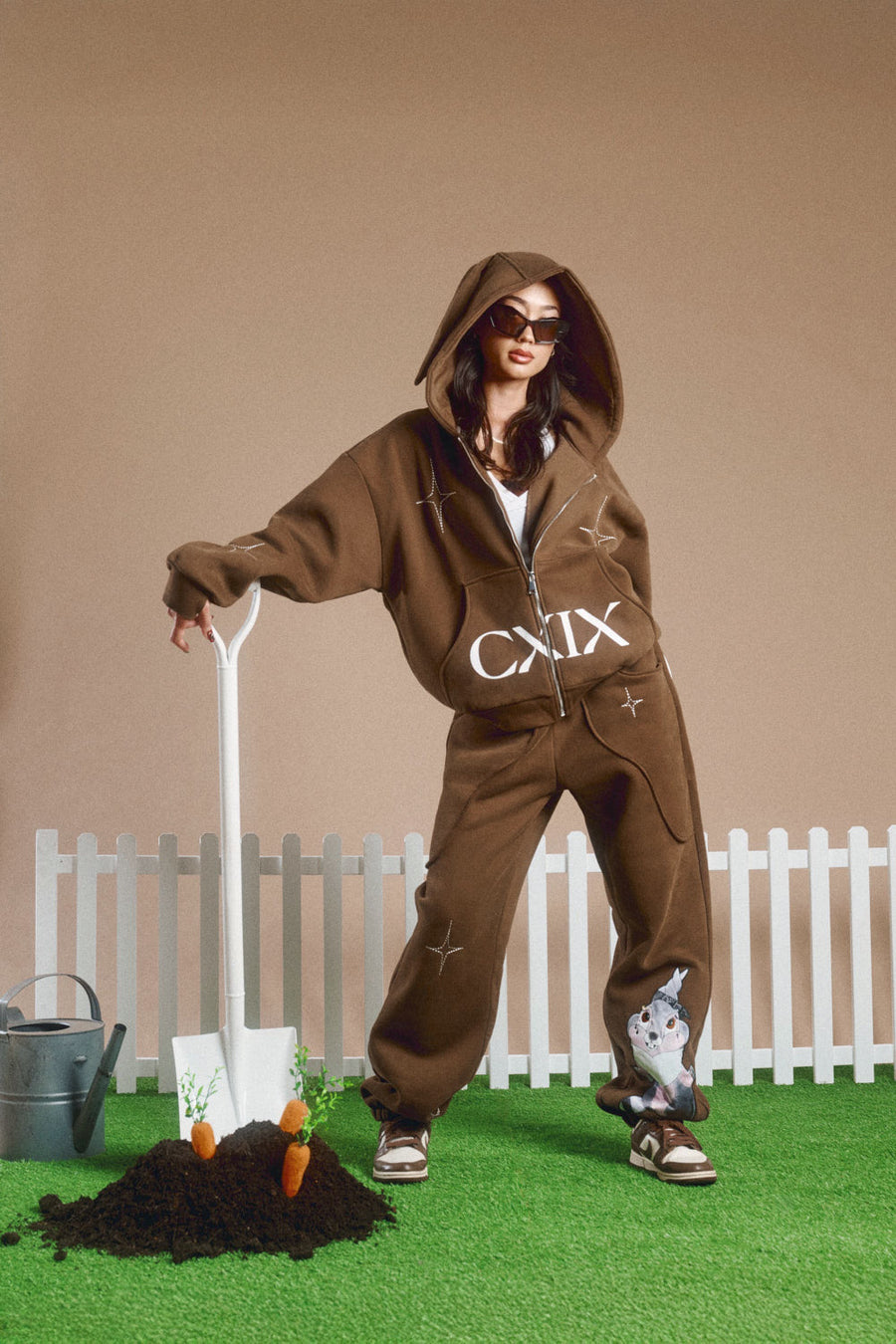 CREATURES IN THE CLUB: HONEY BUNZ ZIP HOODIE - CHOCOLATE LIMITED ED.