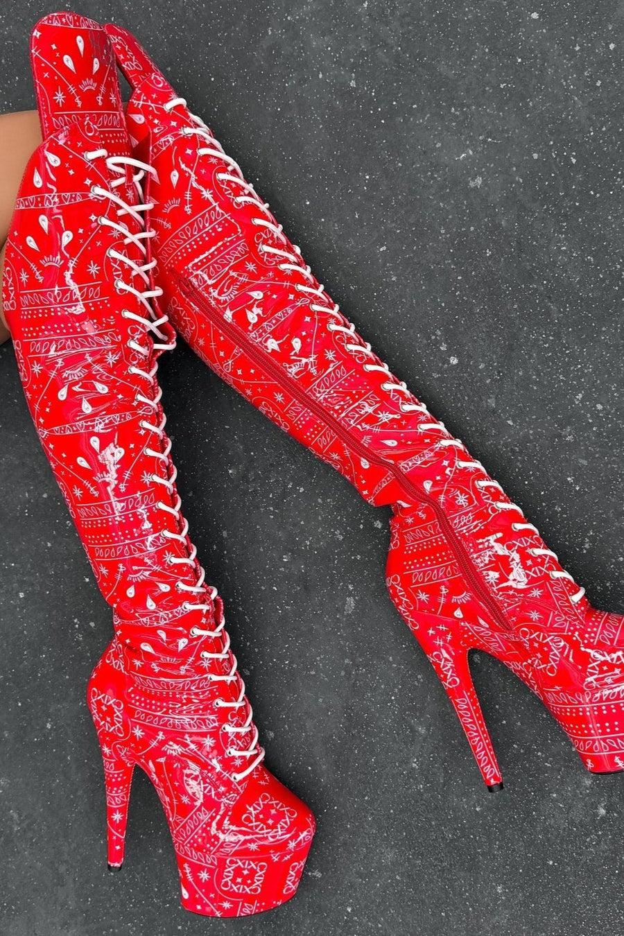 Drop it Like its THOT - Knee Pad Boot - 7INCH - Red