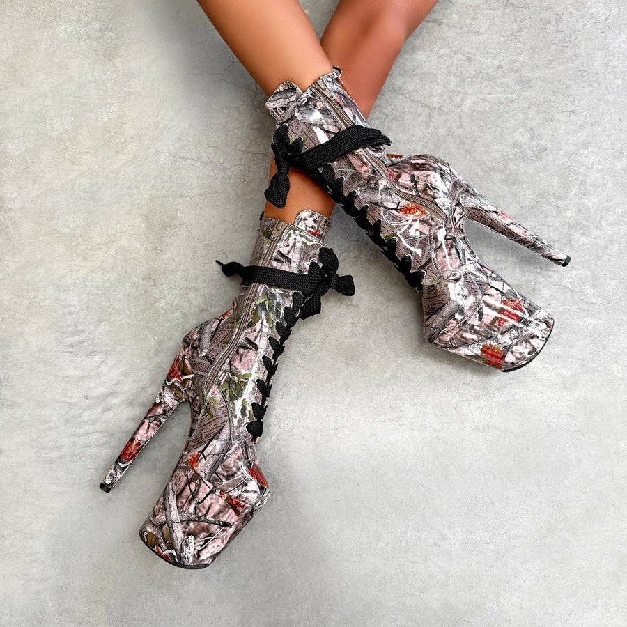Manhunt - Boot - 8INCH - LIMITED ED.