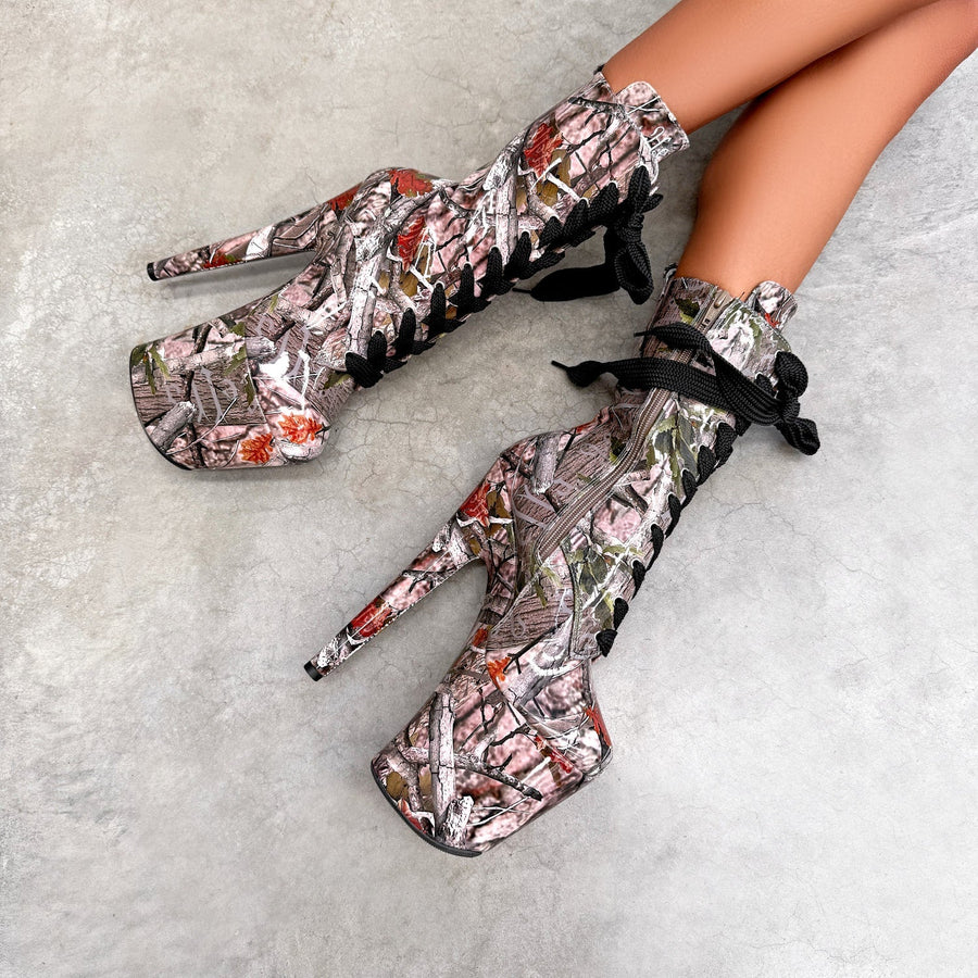 Manhunt - Boot - 8INCH - LIMITED ED.
