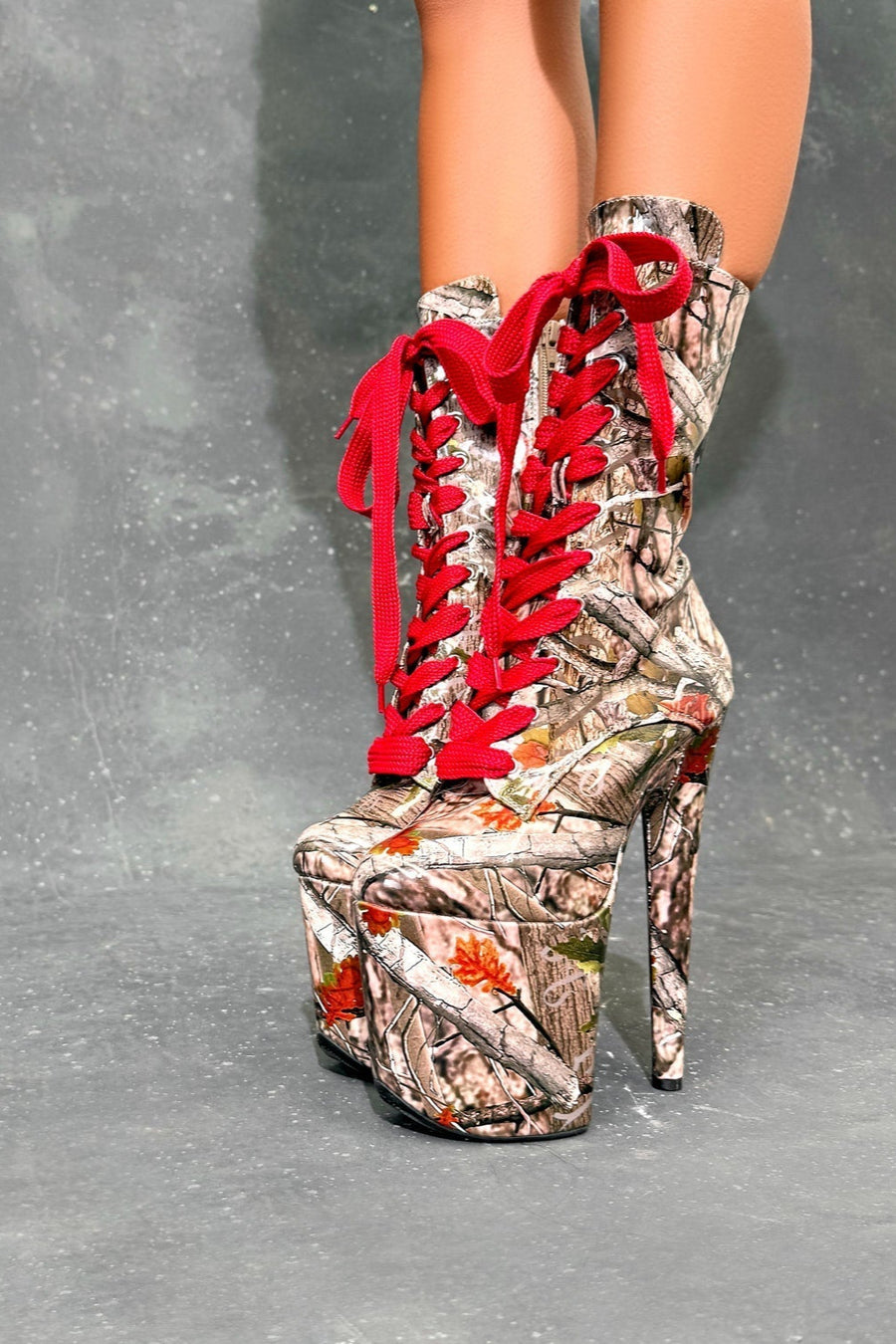 Manhunt - Boot - 8INCH - LIMITED ED.