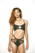 Classique collection black sports bra with mesh overlay details