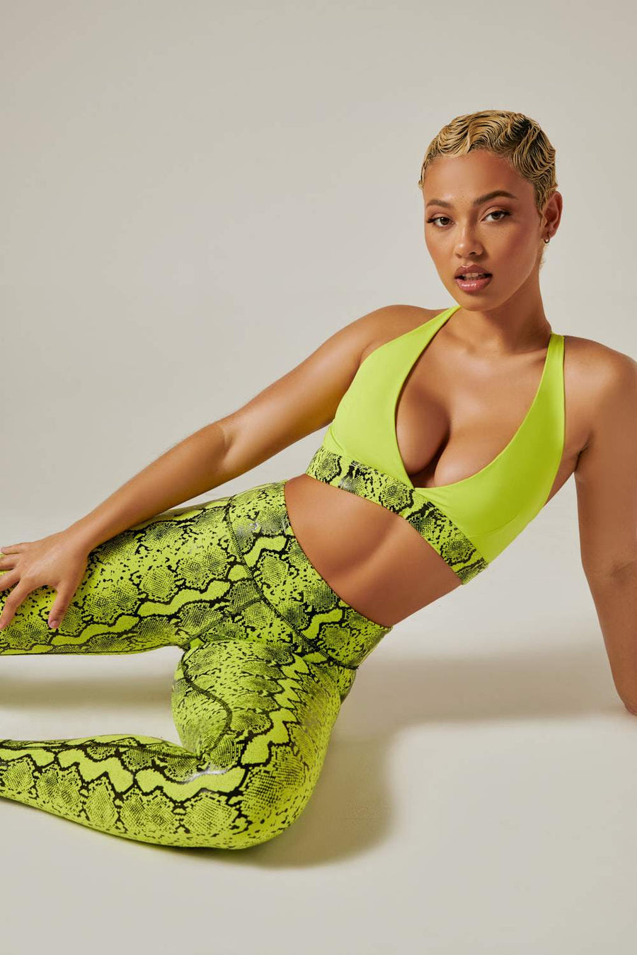 Gecko Grip™ Leggings: Slime Mamba leggings